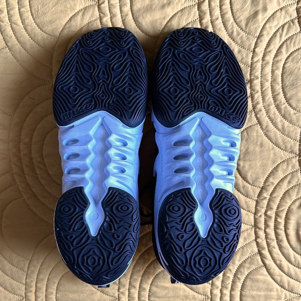 Nike Cosmic Unity 2 - Picture 5 of 5